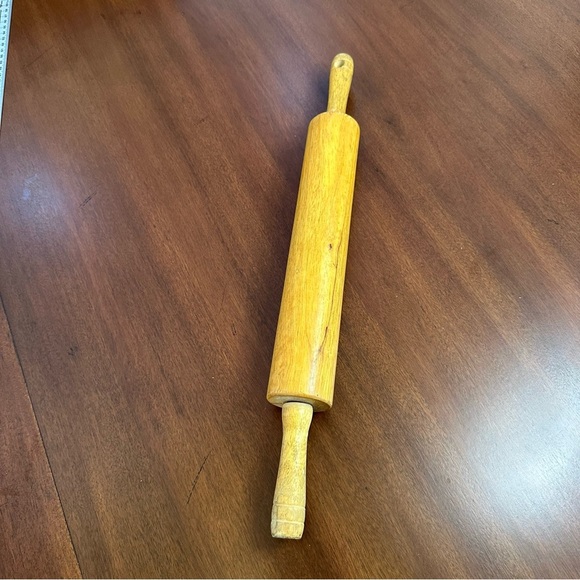 🌟3/$20🌟 WOOD Rolling Pin - Picture 2 of 9